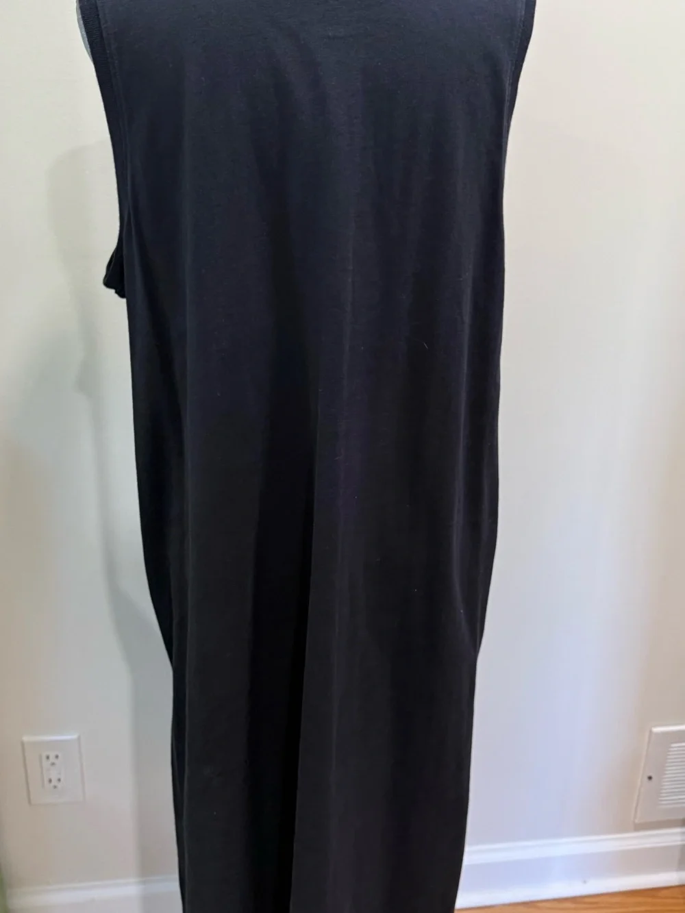 Lands' End Black V‑Neck Sleeveless Maxi Dress - Picture 6 of 10